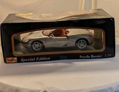 Open box Maisto Special Edition Silver Porsche Boxster 1:18
