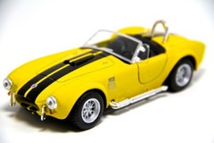 New 5″ Kinsmart 1965 Shelby Cobra 427 S/C Diecast Model Toy Car 1:32 Yellow