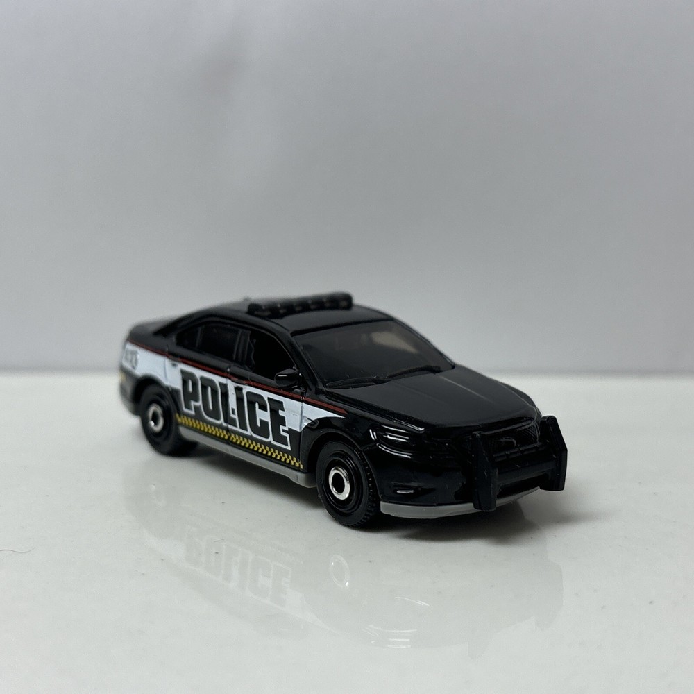 2013-2019 Ford Taurus Police Interceptor Collectible 1/64 Scale Diecast