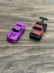 Hasbro 2020 Lot of 2 Jazwares Cars #004 #0032 Tow Truck Racecar Miniatures KG