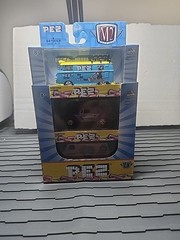 M2 MACHINES 2019 PEZ ( SET OF 6 ) WITH DISPLAY BOX WALMART EXCLUSIVE