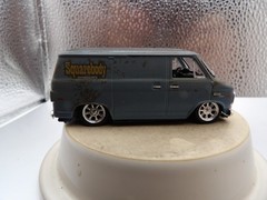 1975 CHEVROLET VAN 2024 CASTLINE M2 MACHINES 1:64 DIE-CAST