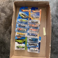 Hot Wheels Lot of 12 Collectiable Cars New in Package