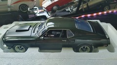 1:18 Acme 1969 Ford Mustang Boss 429 Emerald Green Metallic #A1801888-TG