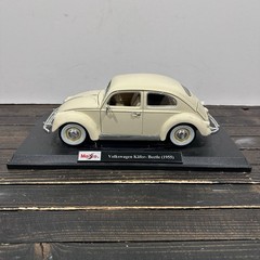 Maisto 1:18 Diecast Special Edition 1955 Volkswagen Kafer Beetle