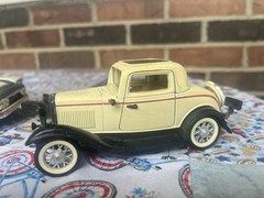 Lot of 3 Diecast Cars – Model Cars