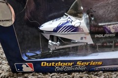 Ertl Collectibles Outdoor Series 1:18 Polaris Snowmobile Colorado Rockies