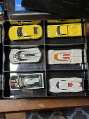 Loose Hotwheels 10 To 12 In Box $12 per box .Great shape.