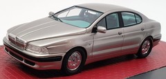 Matrix 1/43 Scale MX51001-061 – 1990 Jaguar Kensington Italdesign