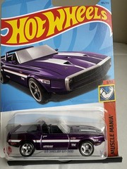 Hot Wheels Super Treasure Hunt 69 Shelby GT-500 Mustang Convertible 9/10.
