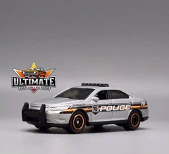 2013-2019 Ford Taurus Police Interceptor Collectible 1/64 Scale Collector Car