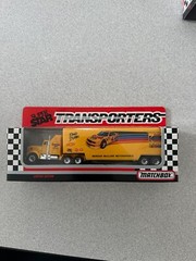 Matchbox Super Star Transporters Hauler CY104 Ernie Irvan KODAK #4 NEW