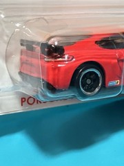 Hot Wheels Porsche 718 Cayman GT4 Red Silver Series In Diamond Pro Pack