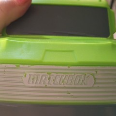 Matchbox Plastic Garbage Truck Toy Vehicle Green White Orange Black Yellow
