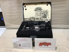 KALITTA CONNIE FRONT ENGINE BOUNTY HUNTER DIECAST DRAGSTER 1/18 GMP NHRA 14005