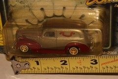 Revell Low Riders Bomb Series 1939 Chevrolet Sedan Delivery 1:64 Sweet Dreams #1
