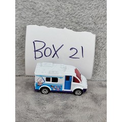 Matchbox 2001 Ice Cream Truck Diecast Toy Car White Purple Red Windows Mattel