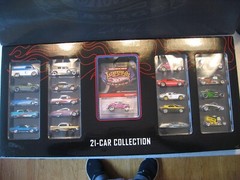 New Sealed Hot Wheels Larry’s Garage 21 Car Set Real Riders Pink Passin’ Gasser