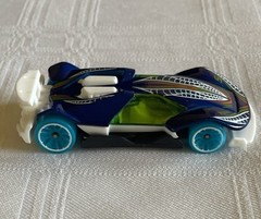 Lot Of 2 Mattel Hot Wheels Cars Cyber Speeders 2017 Blue And Yellow GUC