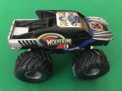 Hot Wheels Monster Jam WOLVERINE 1:64 Rare Metal Frame Small Hubs 2002 B330