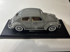 Maisto Special Edition 1:18 Volkswagen Käfer Beetle 1955 Gray Diecast