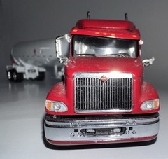 DCP First Gear 1/64 White Red International 9200 9400 Eagle Tanker Trailer Rare