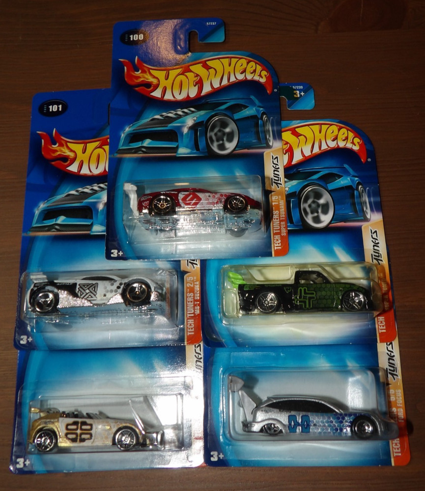 5X – 2003 Hot Wheels Tech Tuners Set – Super Tuned, Ford Focus, Tantrum, etc.