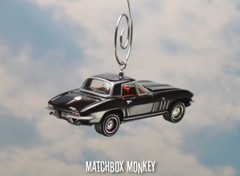 1965 Tuxedo Black Corvette 1/64 Christmas Ornament Chevrolet 427 Adorno Chevy