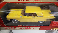 1960 Ford Thunderbird Hard Top / Sun Star in box 1/18 diecast car