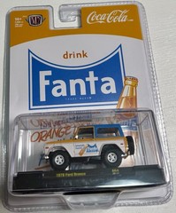 M2 Machines 1:64 Coca-Cola Fanta 1976 Ford Bronco Diecast White/Orange/Blue