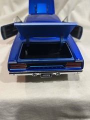 1:24 Jada 1970 Plymouth Road Runner Mint Condition. Loose No Box. Look Pictures