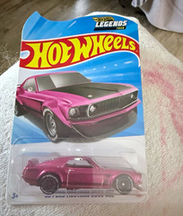 Hot Wheels Legends Tour 1969 Ford Mustang Boss 302 Pink 1:64 Diecast NIB