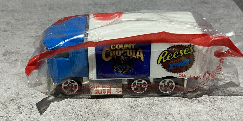 1991 Hot Wheels Count Chocula Reese’s Peanut Butter Puffs SEALED