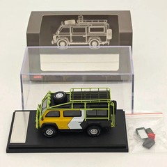 1:64 Master Lan~over Defender Van Diecast Toys Models Hobby Collectible Gifts