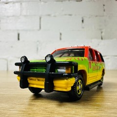 TOMY Tomica Universal Studios Japan Jurassic World Park Green Red Jeep