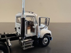 1/64 DCP/First Gear Mack Granite Day Cab- White (Briggs & Stratton)
