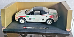 CORGI 1/18 SCALE DIECAST 46702 – MG MGF CLOSED TOP JAPAN RACING
