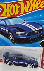 Custom ’18 Ford Mustang GT 211/250 HOT WHEELS 2025 Hyy94 HW Mustang 60 5/5 blue
