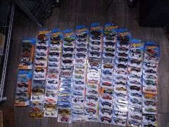 (4) PICK UP TRUCK DIE-Cast Cars 1/64 Mystery Variation THIS ACTUAL LOT HOTWHEELS