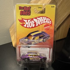 2025 HOT WHEELS THE HOT ONES VOLKSWAGEN PANEL BUS & DATSUN 510 🔥CHASE🔥 W/Case