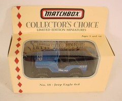 MATCHBOX COLLECTORS CHOICE # 18 BLUE JEEP EAGLE 4X4 MB 5-D13
