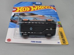 2025 Hot Wheels: FACTORY SEALED Ford RS200 SUPER Treasure Hunt STH Peak Pursuit
