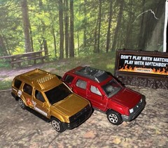 Lot Of 2 Matchbox 2000 Nissan Xtera SUV MBX Across America 50th Anniversary NFFP