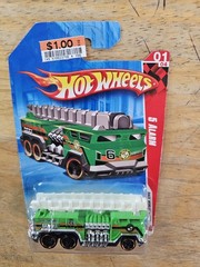 Hot Wheels Race 5 Alarm. Green; 2010 Race World – City Series 01/04