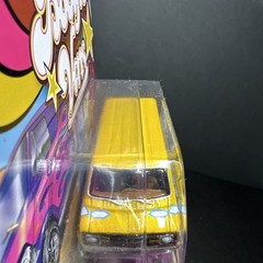 1/64 JOHNNY LIGHTNING 2 CAR SET BOOGIE VANS 1976 DODGE Tradesman 1975 Chevy G20
