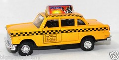 Die cast Classic New York City Old Fashion Yellow Taxi Cab toy model 5 inch size