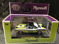 M2 1:64 1971 Plymouth Cuda 440 1 of 6000 PCS S142 25-67