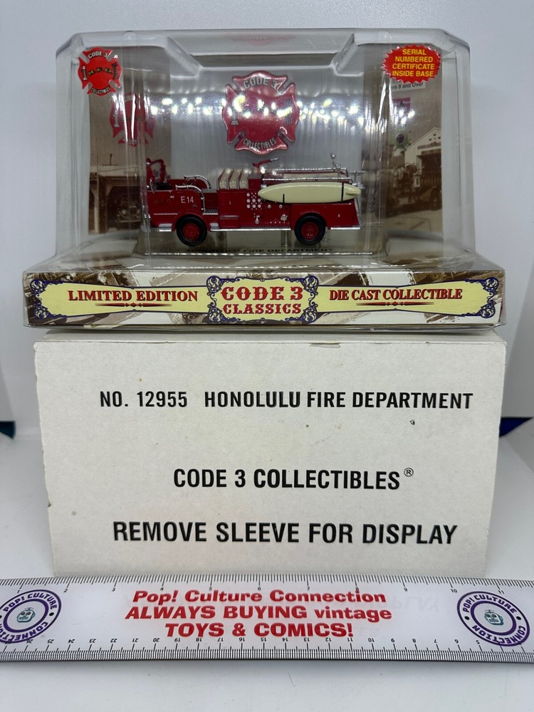 Limited Edition Code 3 Diecast Classics Honolulu Fire Department E14 Truck