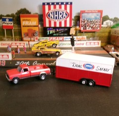 NHRA 1989 DODGE RAM D-350 DUALLY & SAFETY SAFARI ENCLOSED TRAILER MINT LOOSE