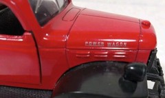 Newray 1946 Dodge Power Wagon Car Model 1:32 Opening Doors Windshield Moves